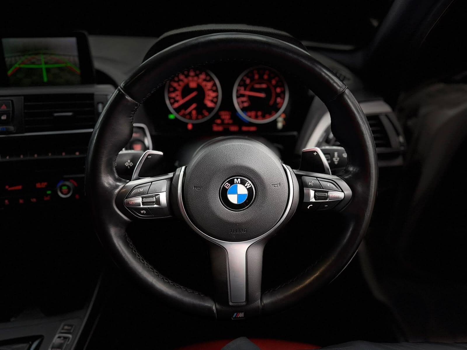 2017 BMW 1 Series - Thumbnail 57
