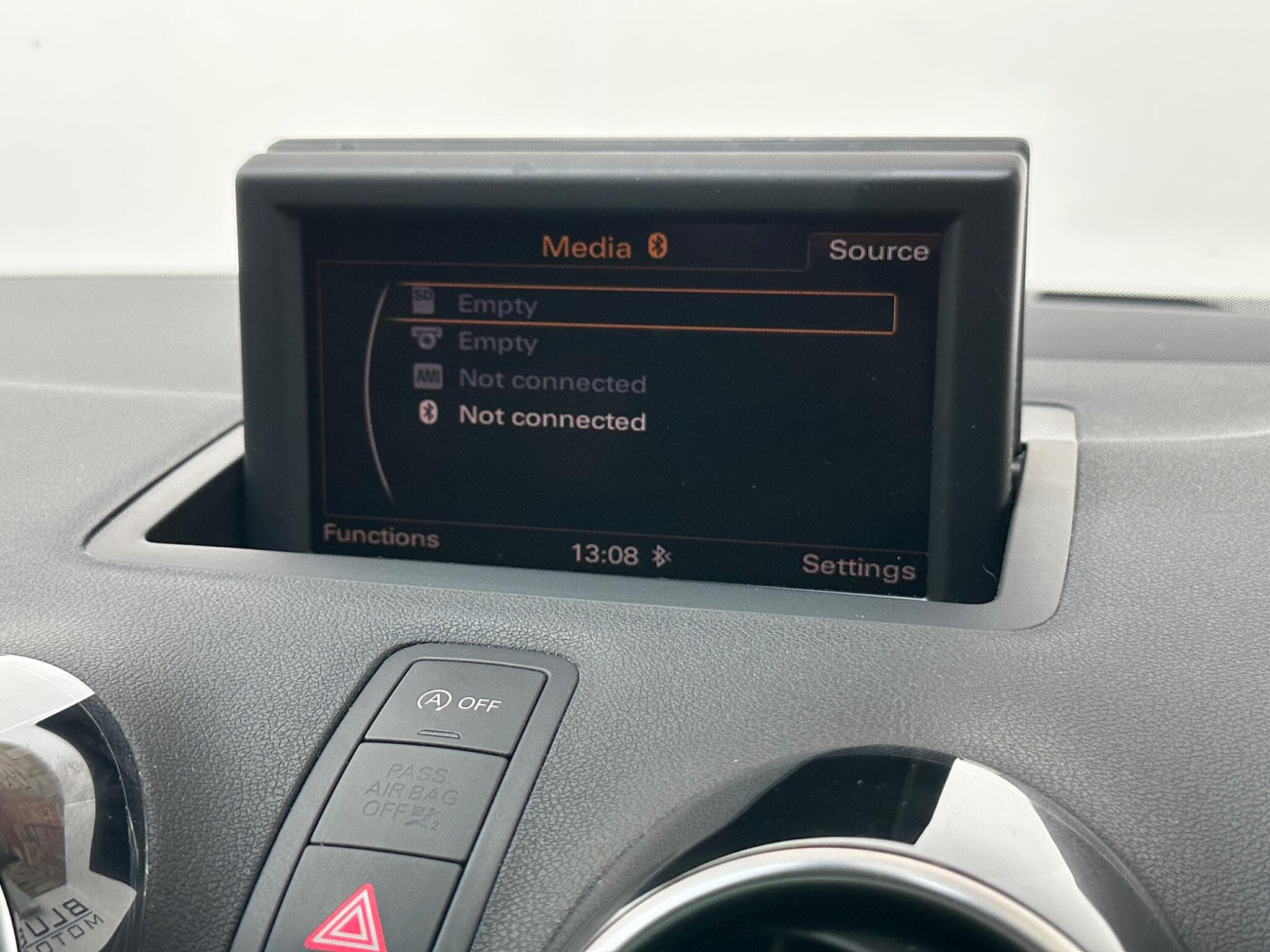 2011 Audi A1 - Thumbnail 12
