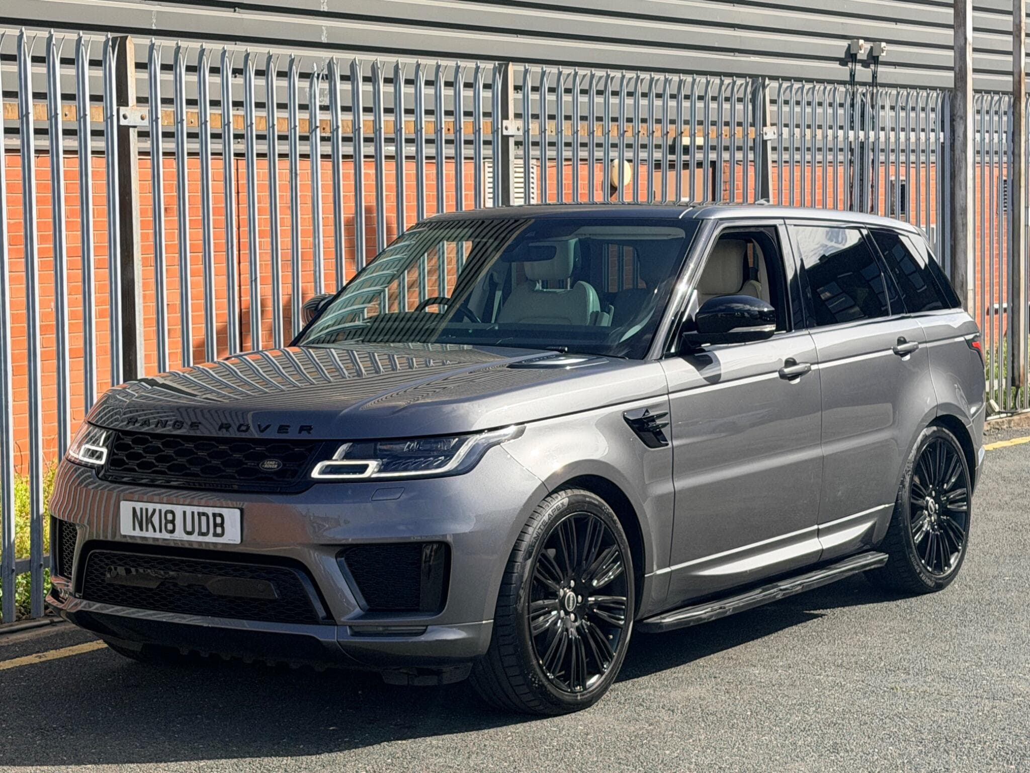 2018 Land Rover Range Rover Sport - Thumbnail 9