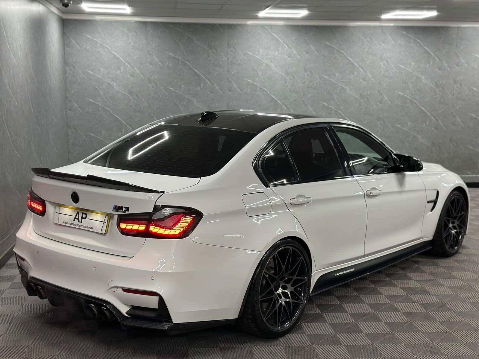 2018 BMW M3 - Thumbnail 41