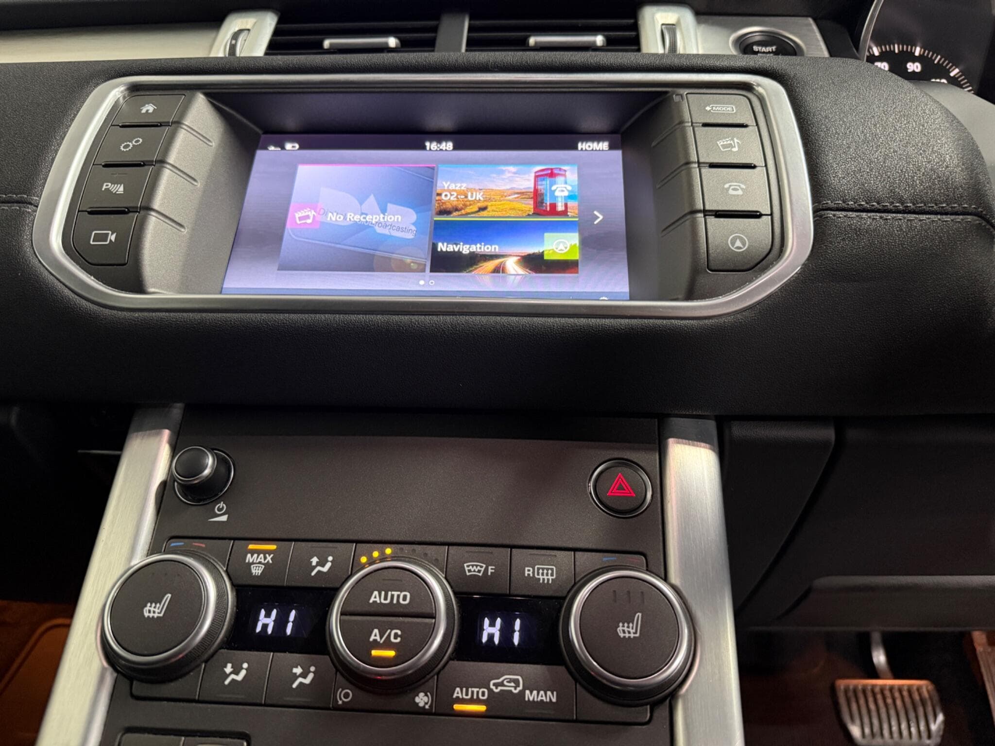 2017 Land Rover Range Rover Evoque - Thumbnail 24