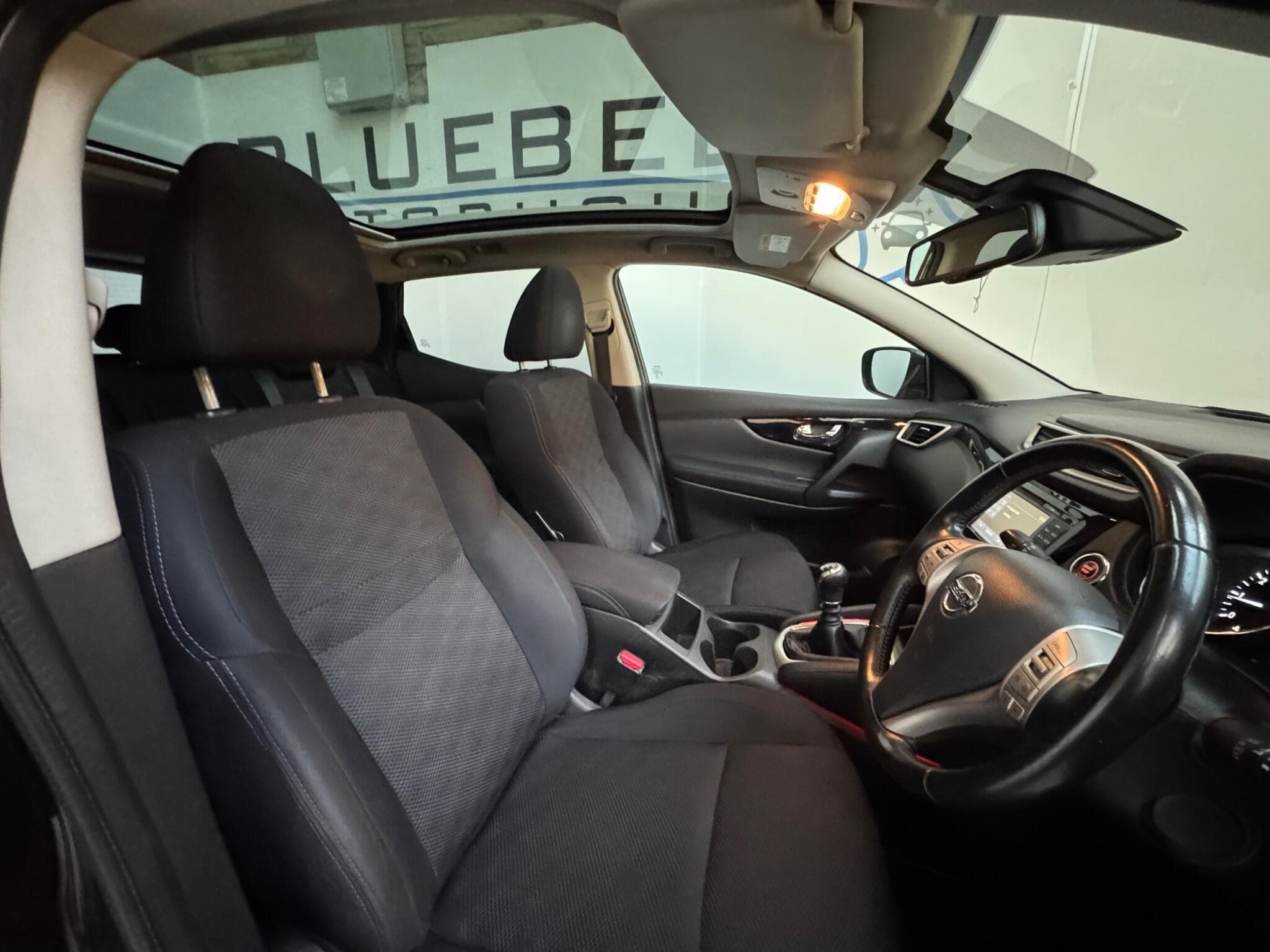 2016 Nissan Qashqai - Thumbnail 13