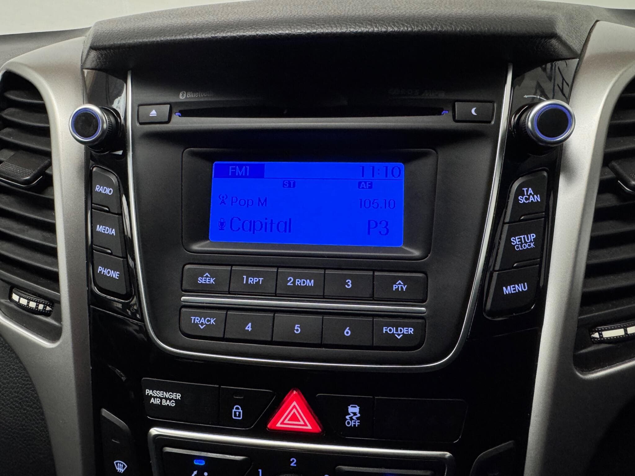 2015 Hyundai i30 - Thumbnail 15