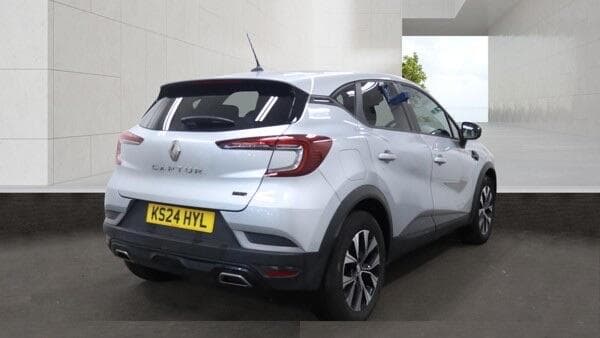 2024 Renault Captur - Thumbnail 2