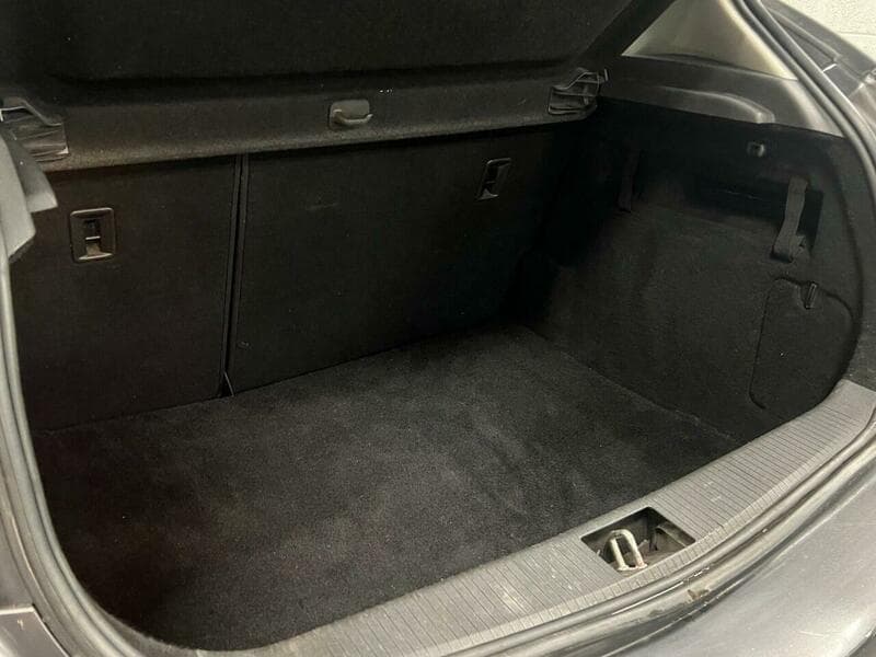 2012 Vauxhall Astra - Thumbnail 39