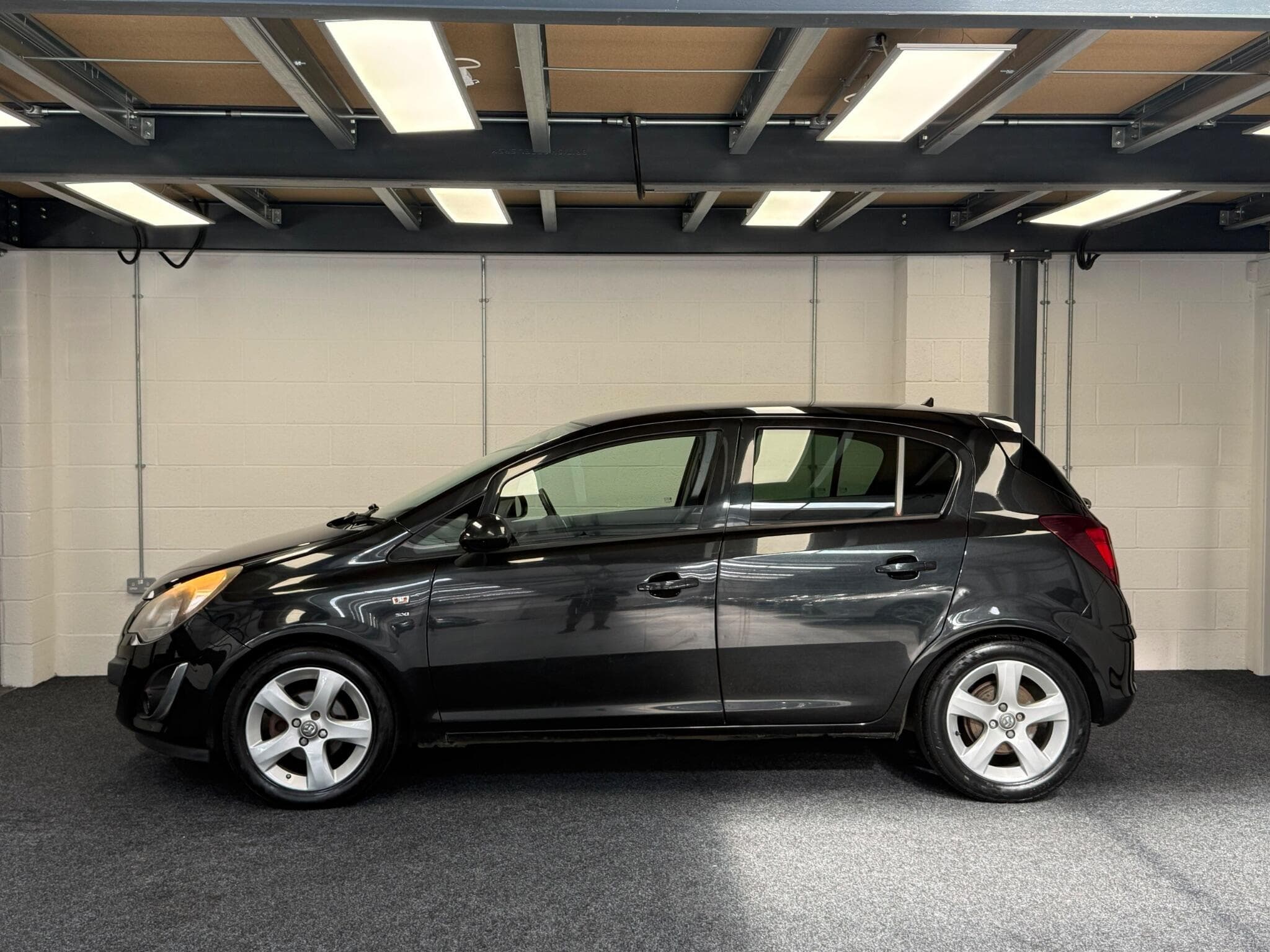 2012 Vauxhall Corsa - Thumbnail 4
