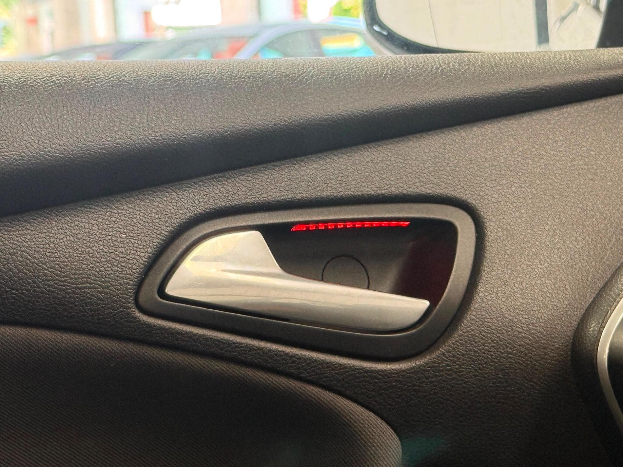2012 Ford Focus - Thumbnail 28