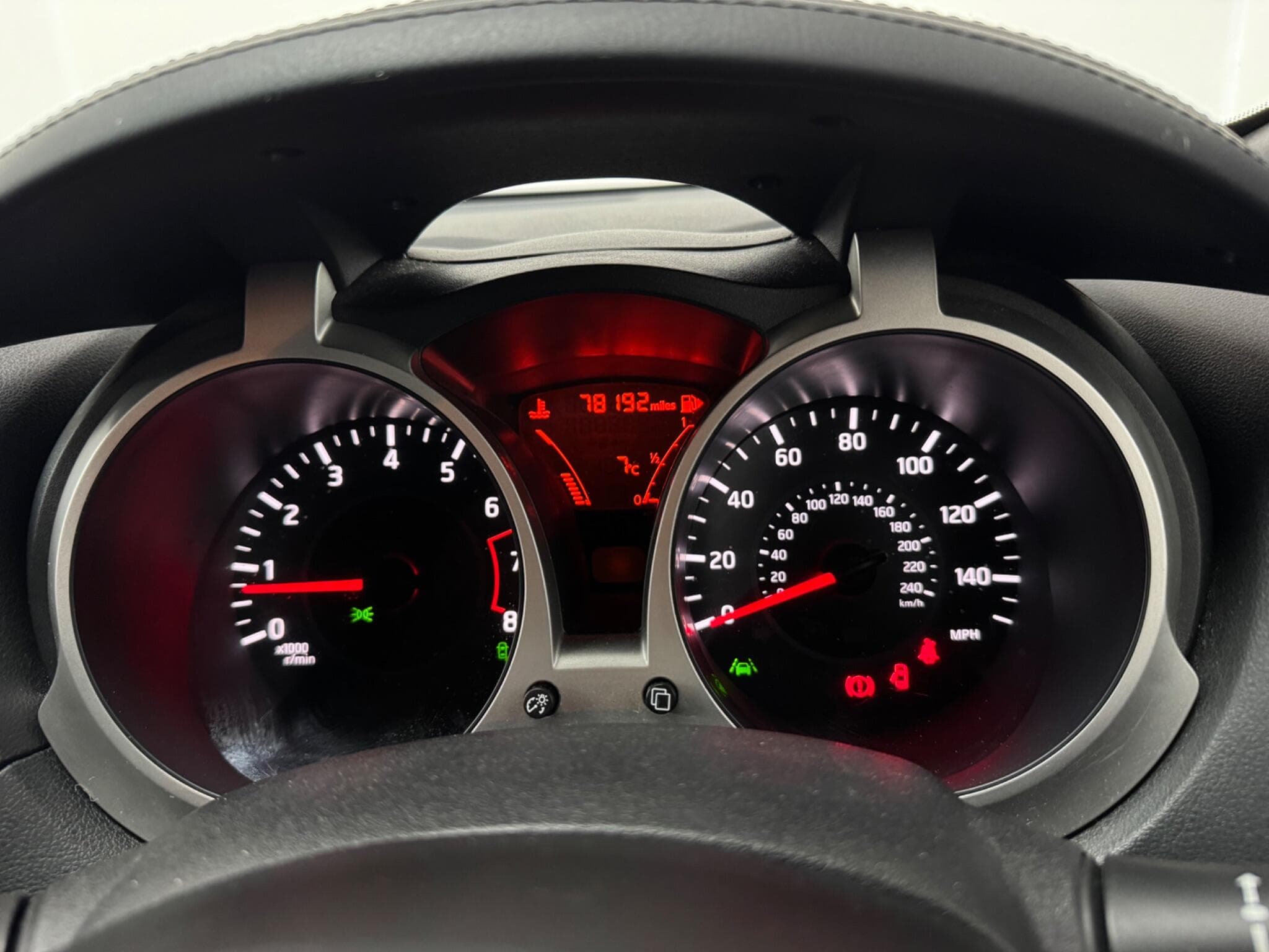 2016 Nissan Juke - Thumbnail 13