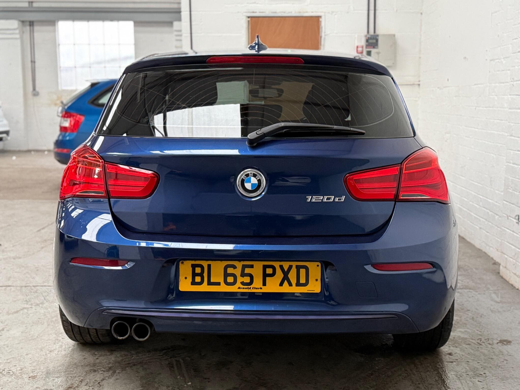 2016 BMW 1 Series - Thumbnail 7