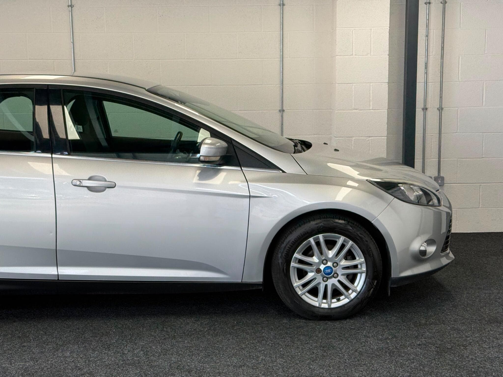 2012 Ford Focus - Thumbnail 13