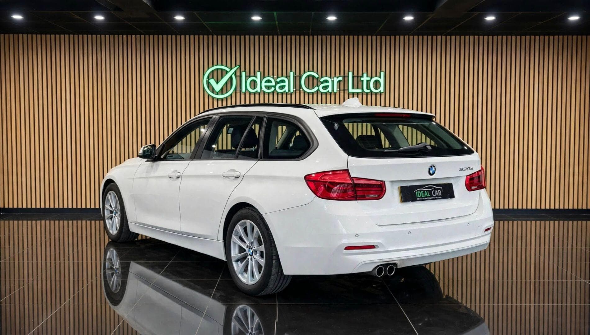2019 BMW 3 Series - Image 2