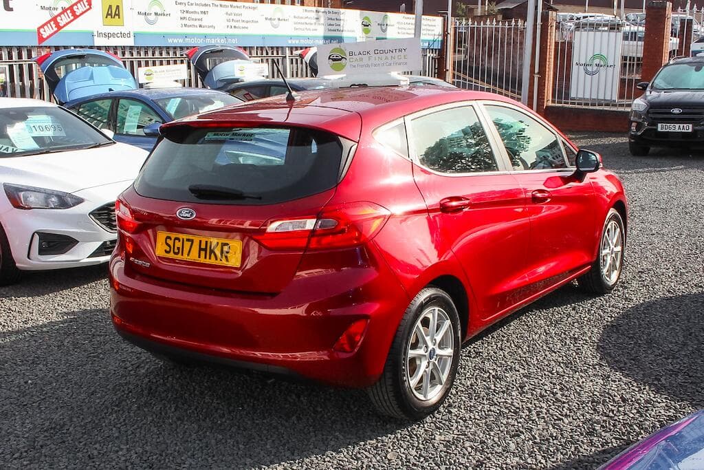 2017 Ford Fiesta - Thumbnail 10