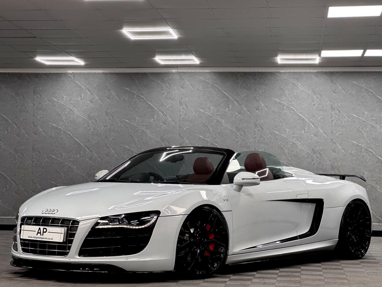 2010 Audi R8 - Thumbnail 21