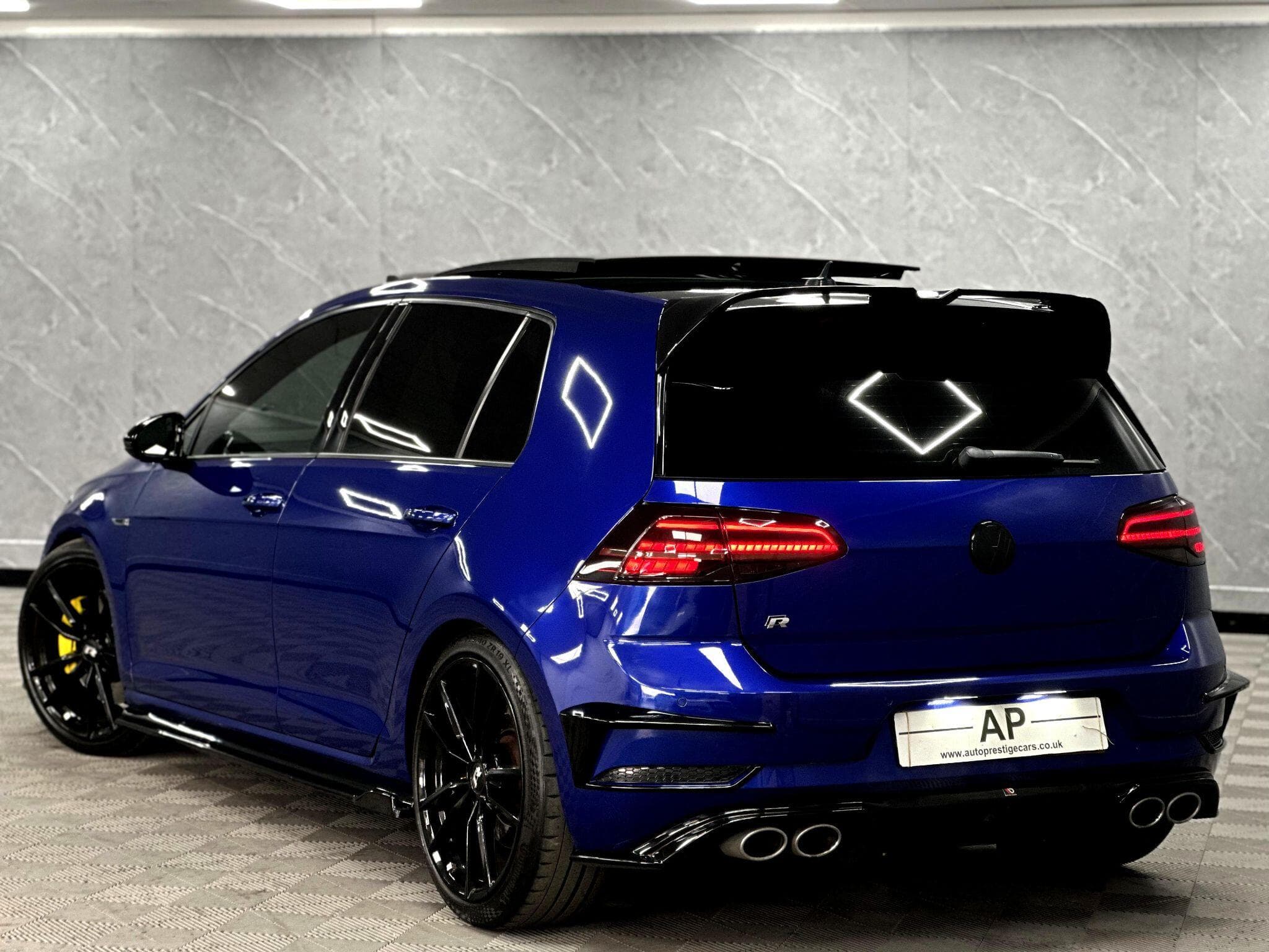 2019 Volkswagen Golf - Thumbnail 18