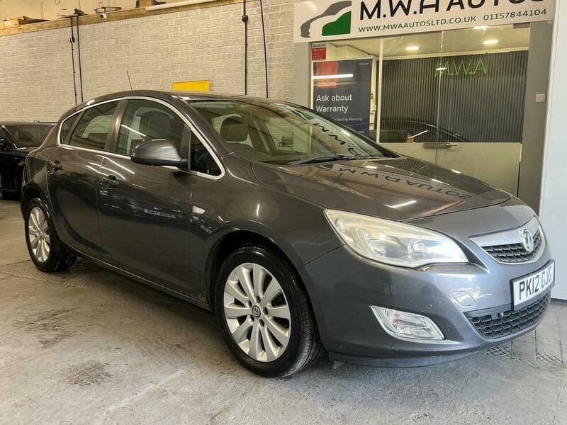 2012 Vauxhall Astra - Thumbnail 6