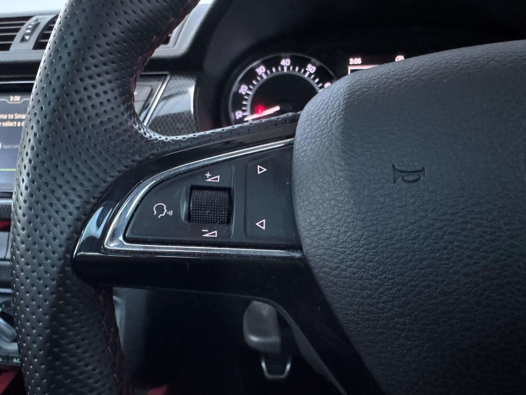 2015 Skoda Fabia - Thumbnail 21