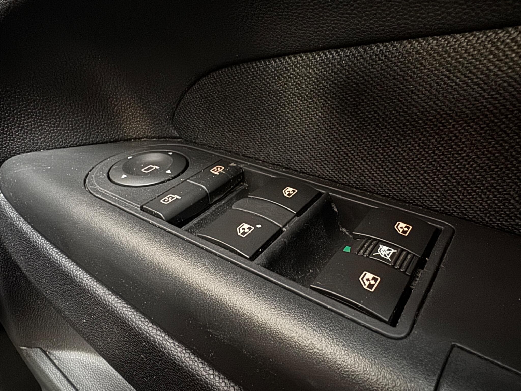 2013 Vauxhall Zafira - Thumbnail 22