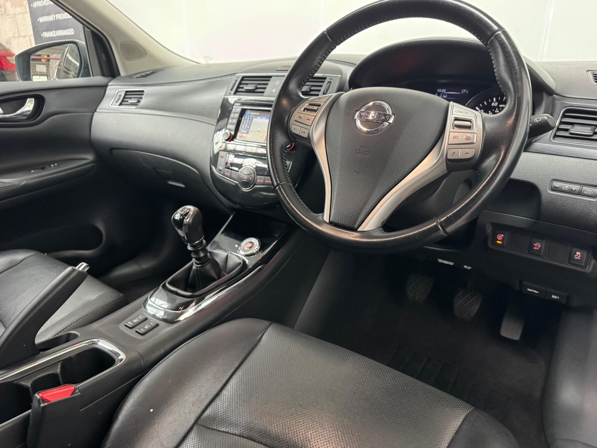2017 Nissan Pulsar - Image 4