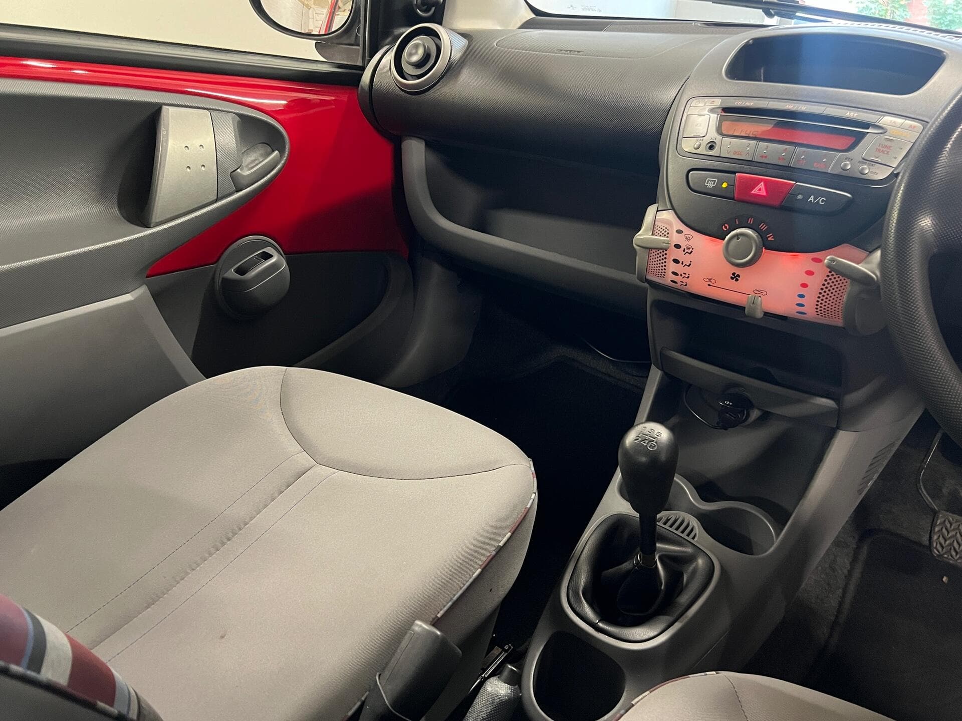 2012 Citroen C1 - Thumbnail 30
