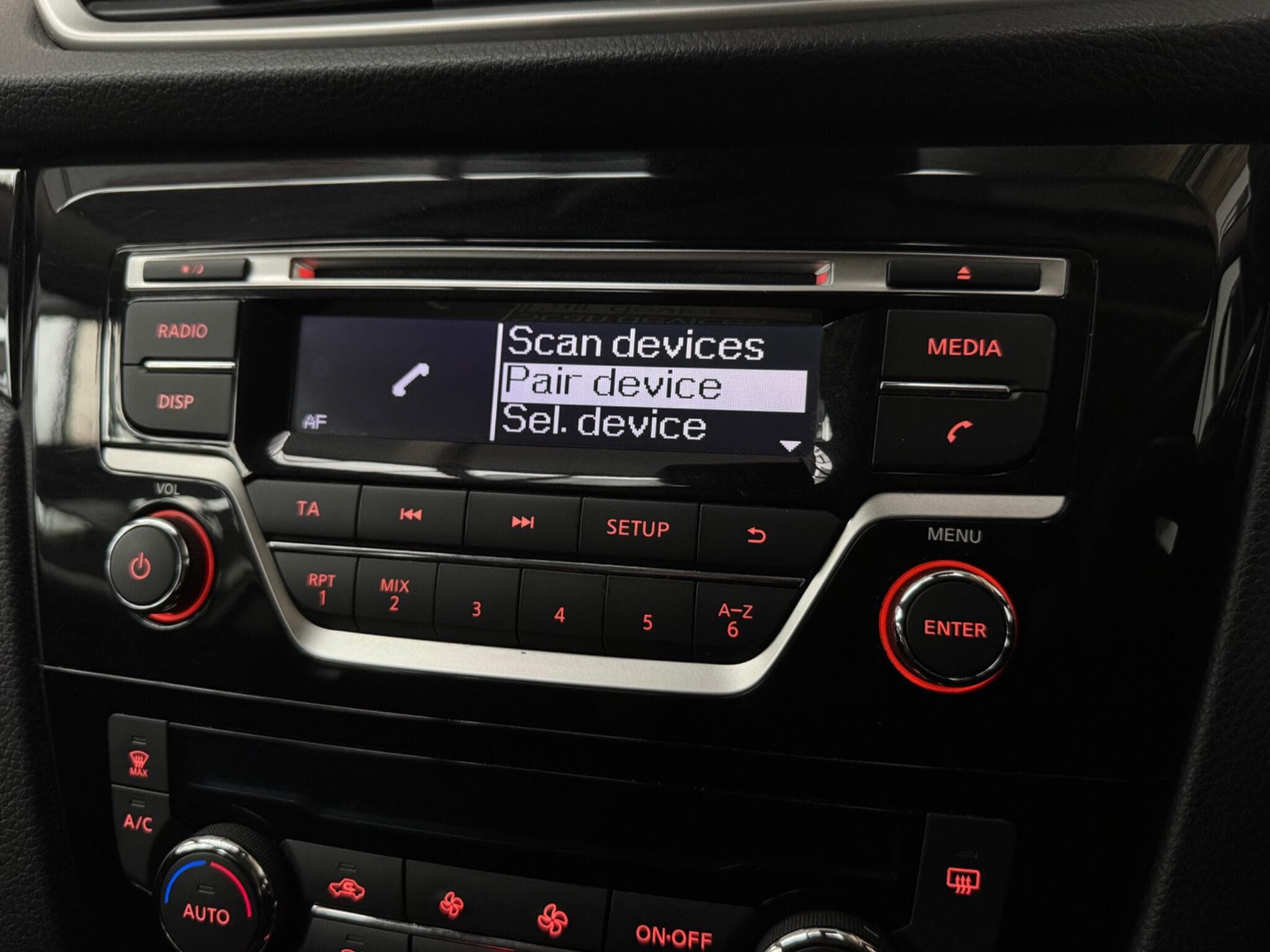2014 Nissan Qashqai - Thumbnail 15