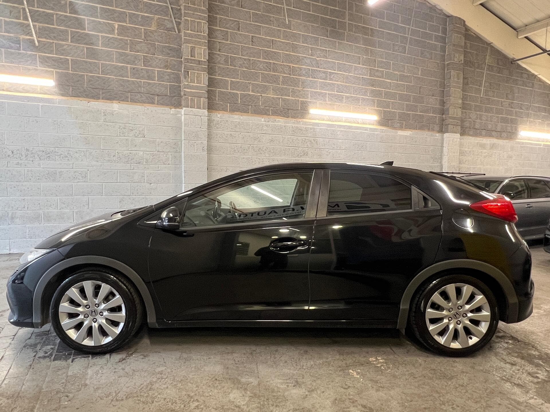 2012 Honda Civic - Thumbnail 9