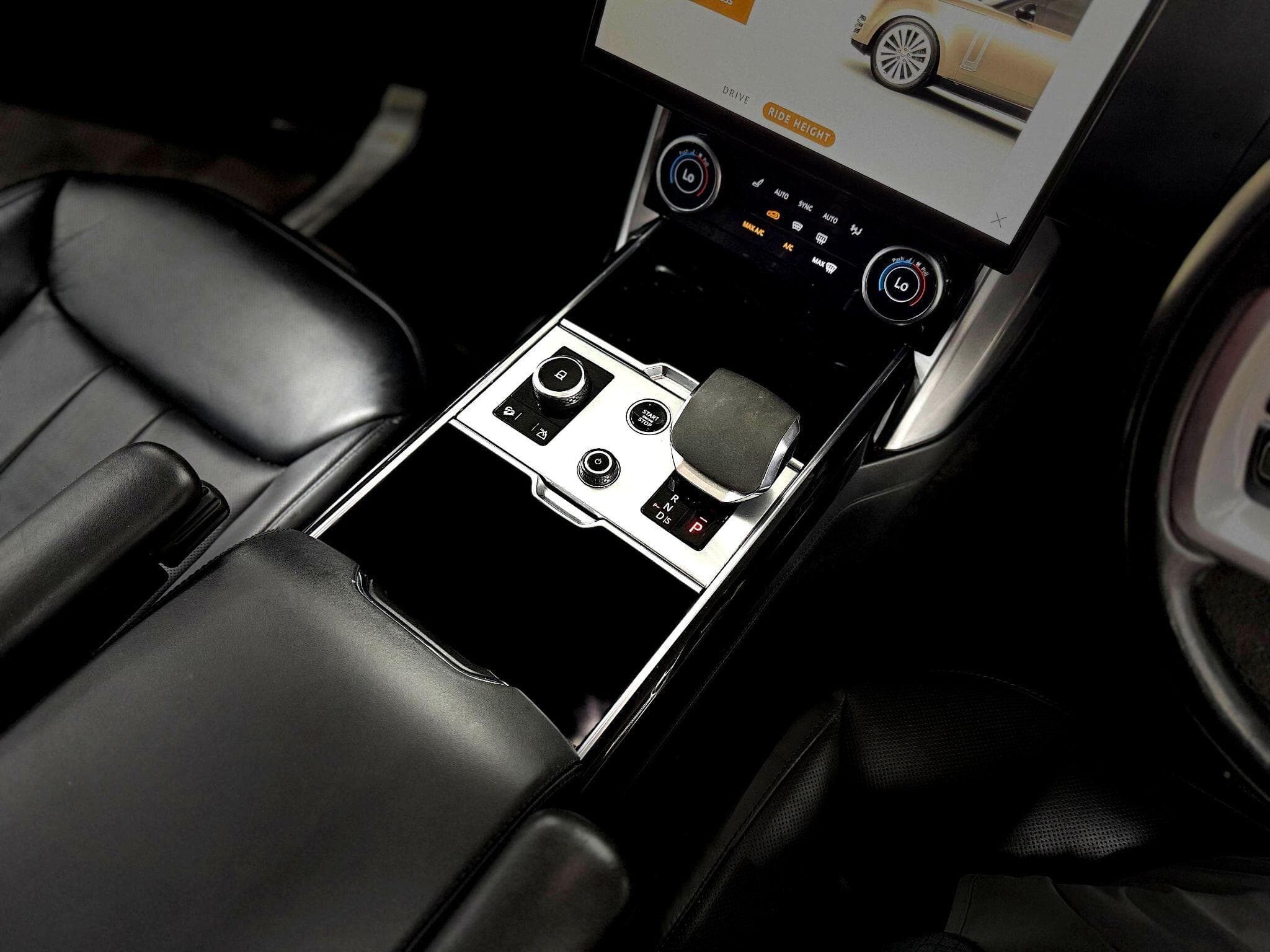 2022 Land Rover Range Rover - Thumbnail 53