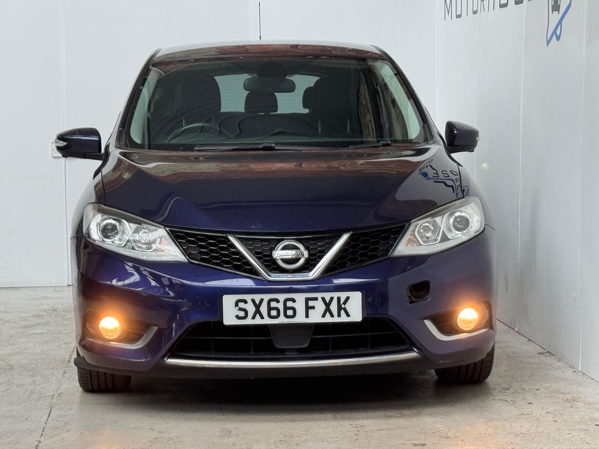 2017 Nissan Pulsar - Image 2