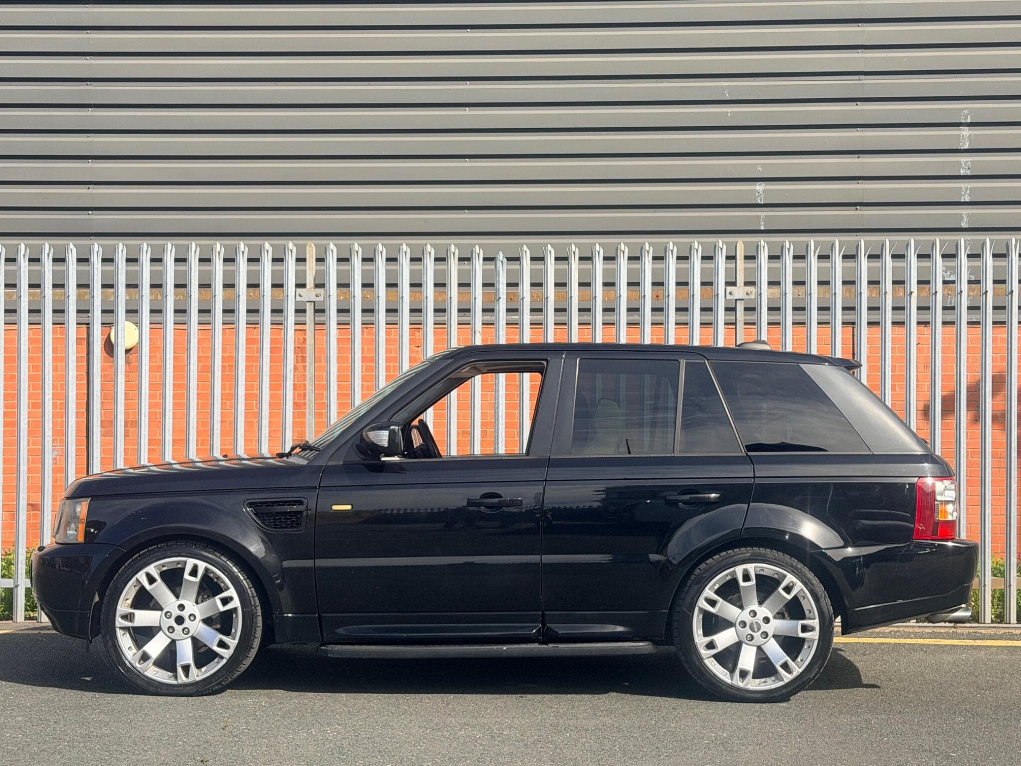 2006 Land Rover Range Rover Sport - Thumbnail 9