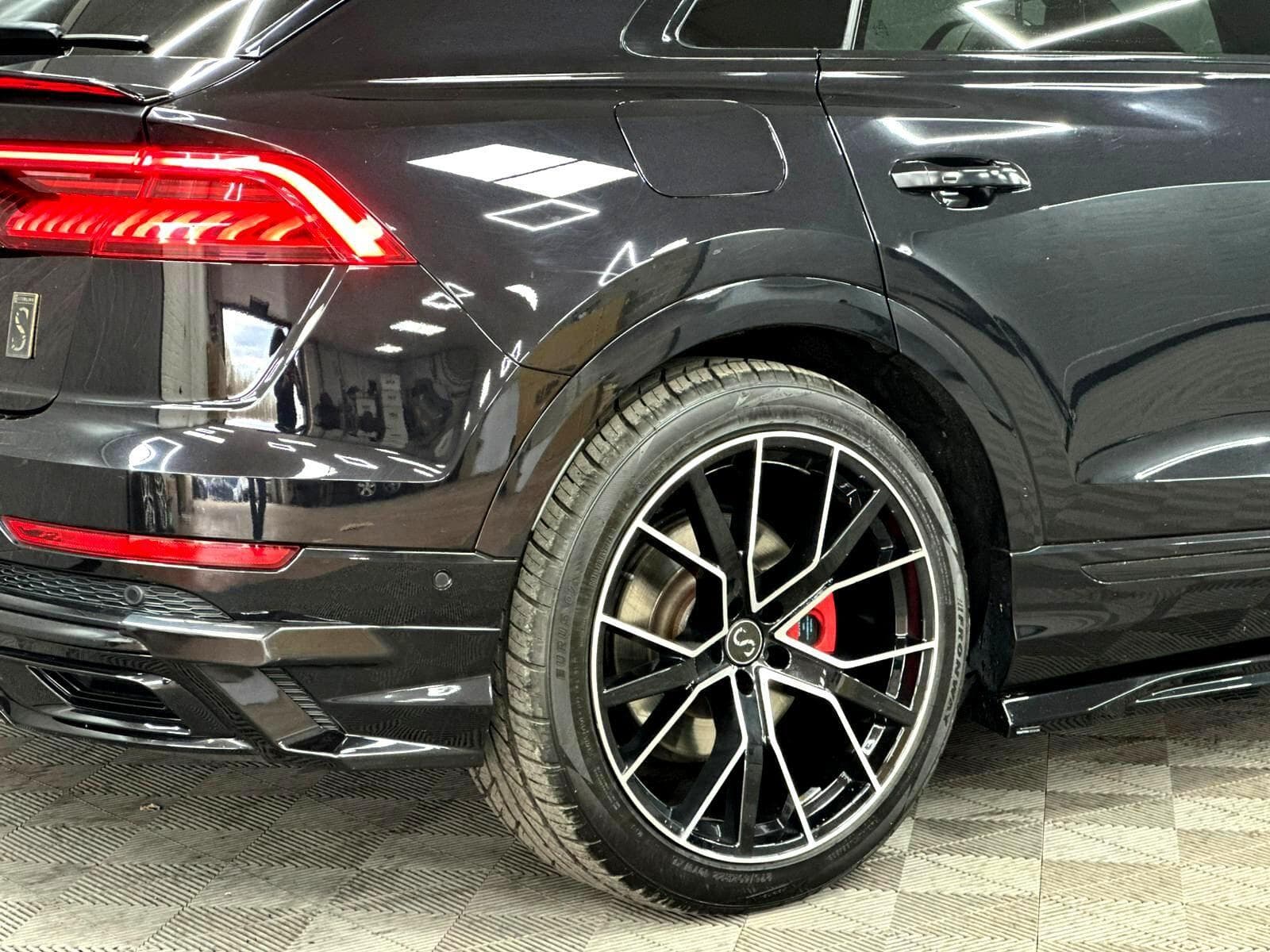 2019 Audi Q8 - Thumbnail 27