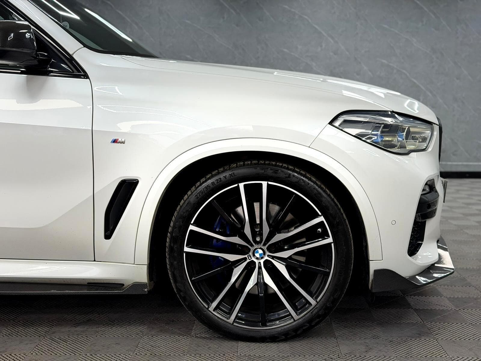 2018 BMW X5 - Thumbnail 37