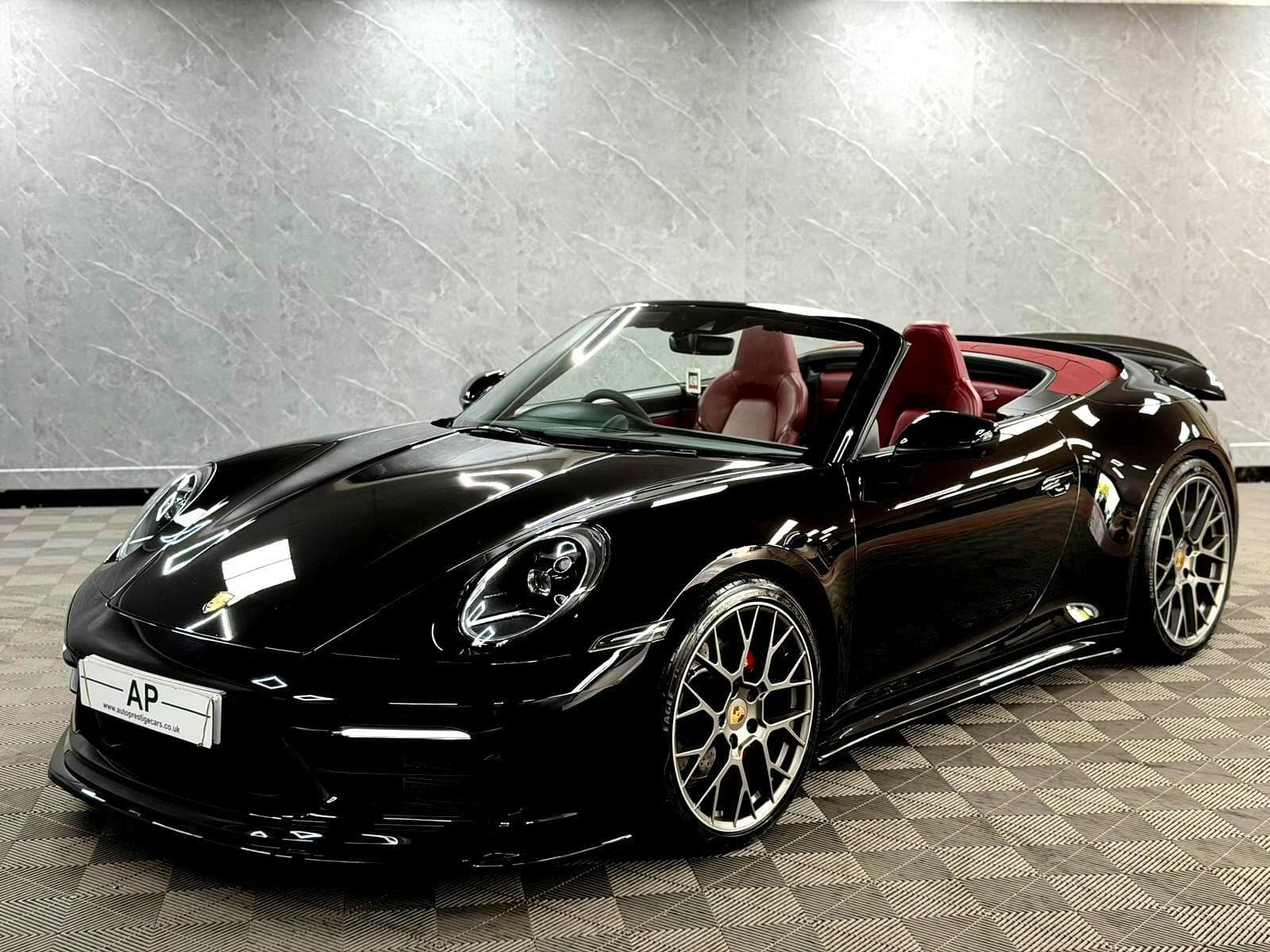2020 Porsche 911 - Thumbnail 24
