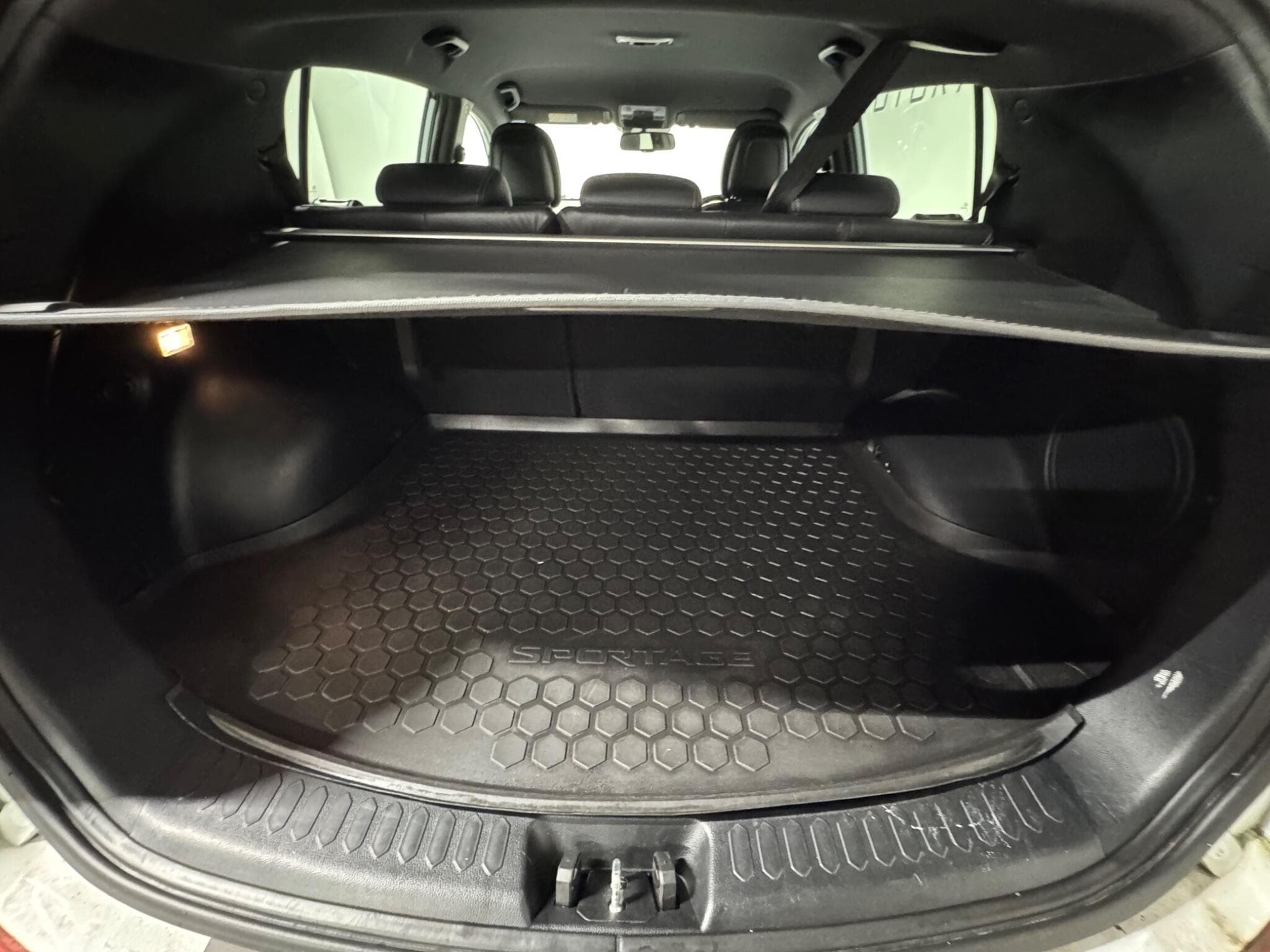 2015 Kia Sportage - Thumbnail 25