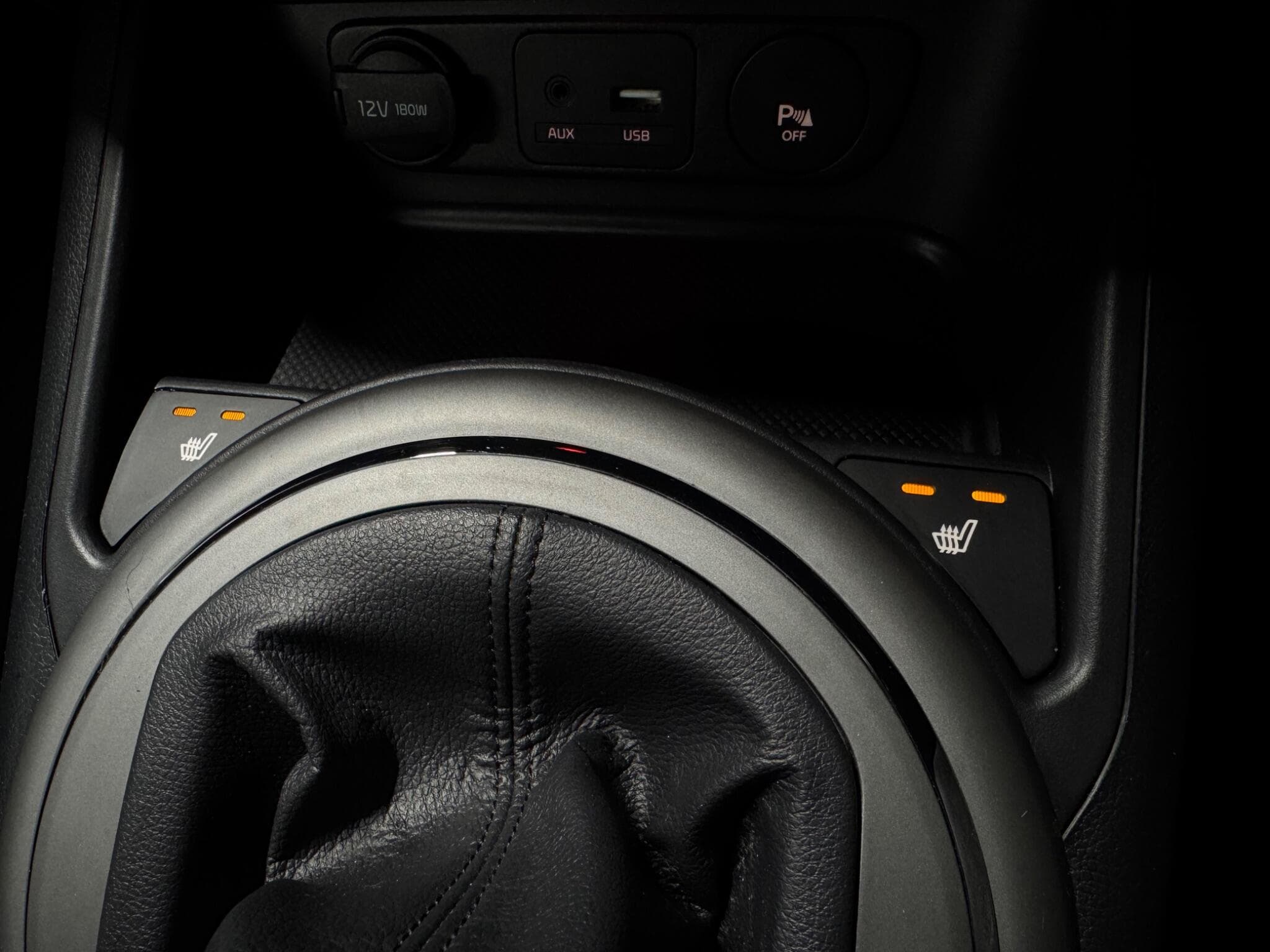 2015 Kia Sportage - Thumbnail 19