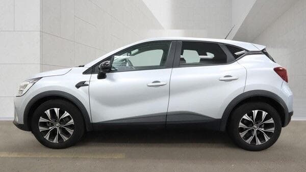 2024 Renault Captur - Thumbnail 3