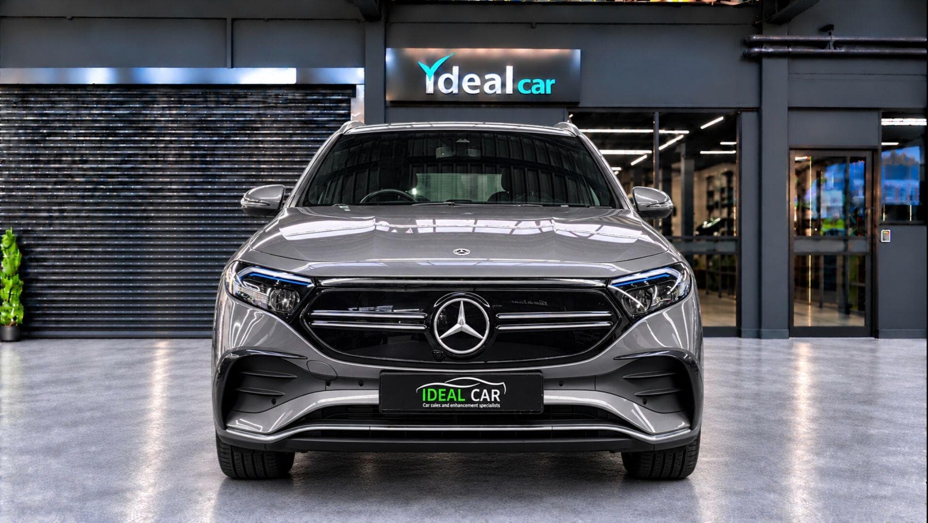 2022 Mercedes-Benz EQA - Image 2