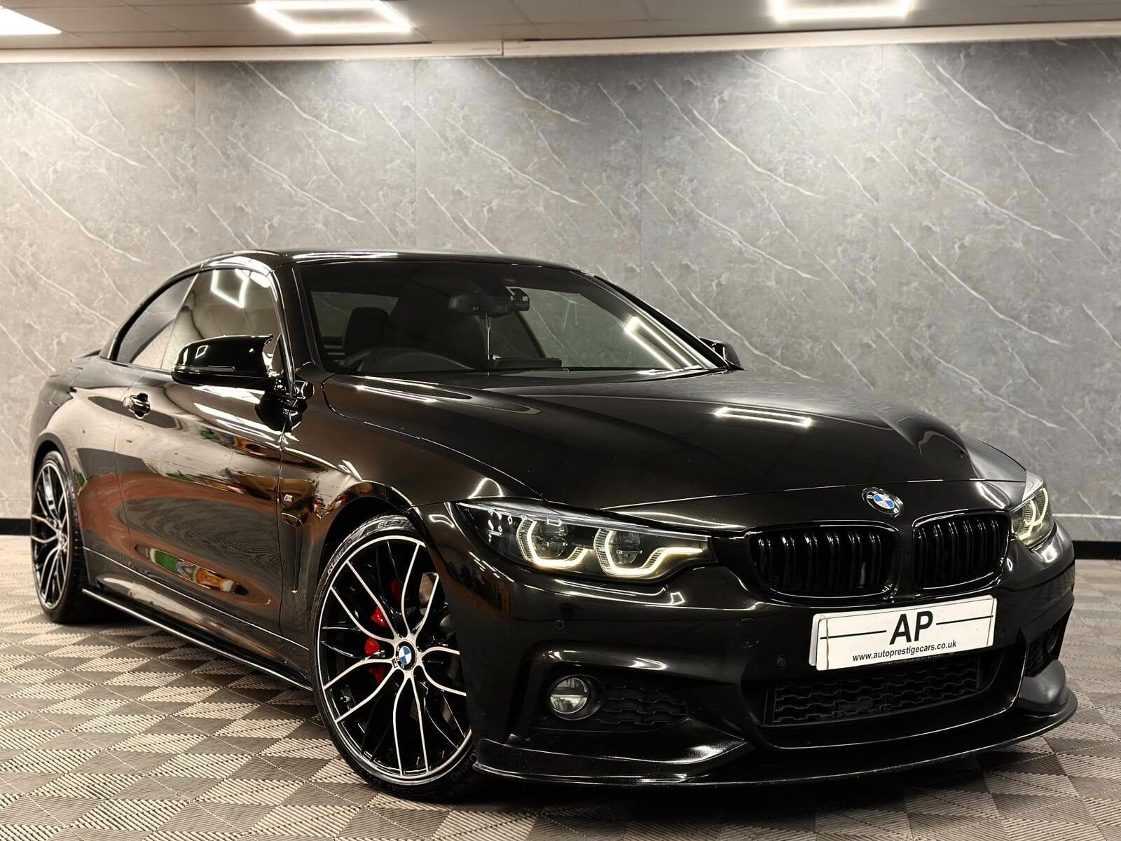 2017 BMW 4 Series - Thumbnail 18