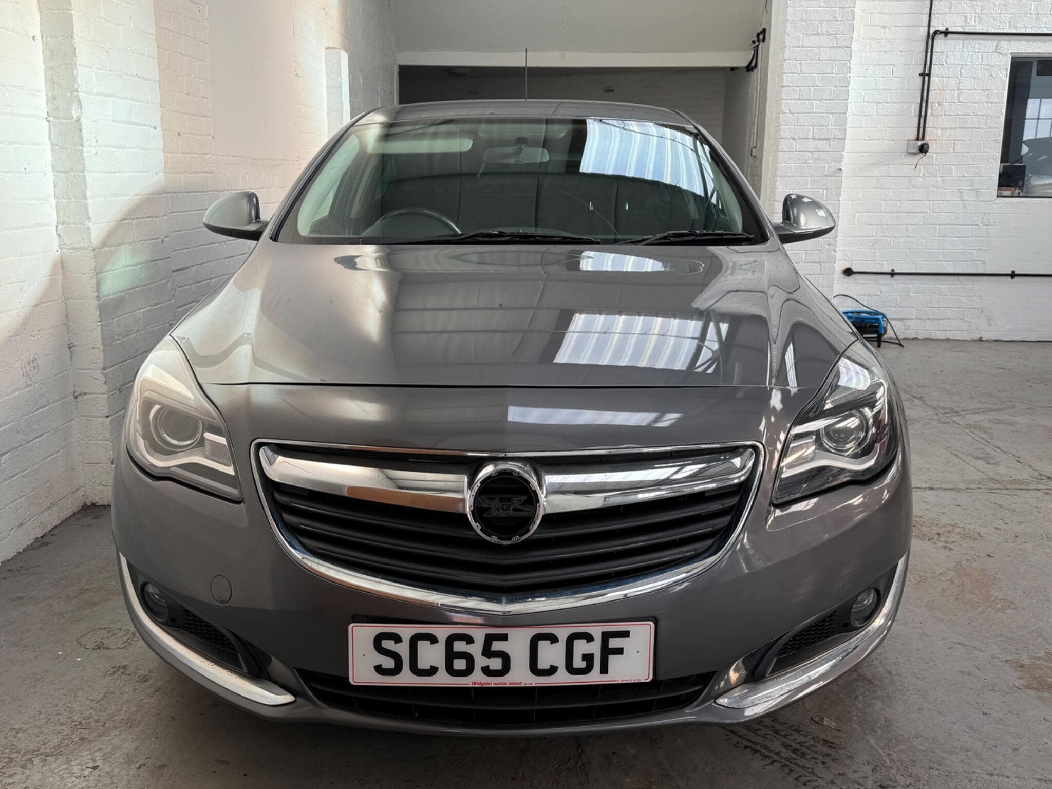 2015 Vauxhall Insignia - Thumbnail 2