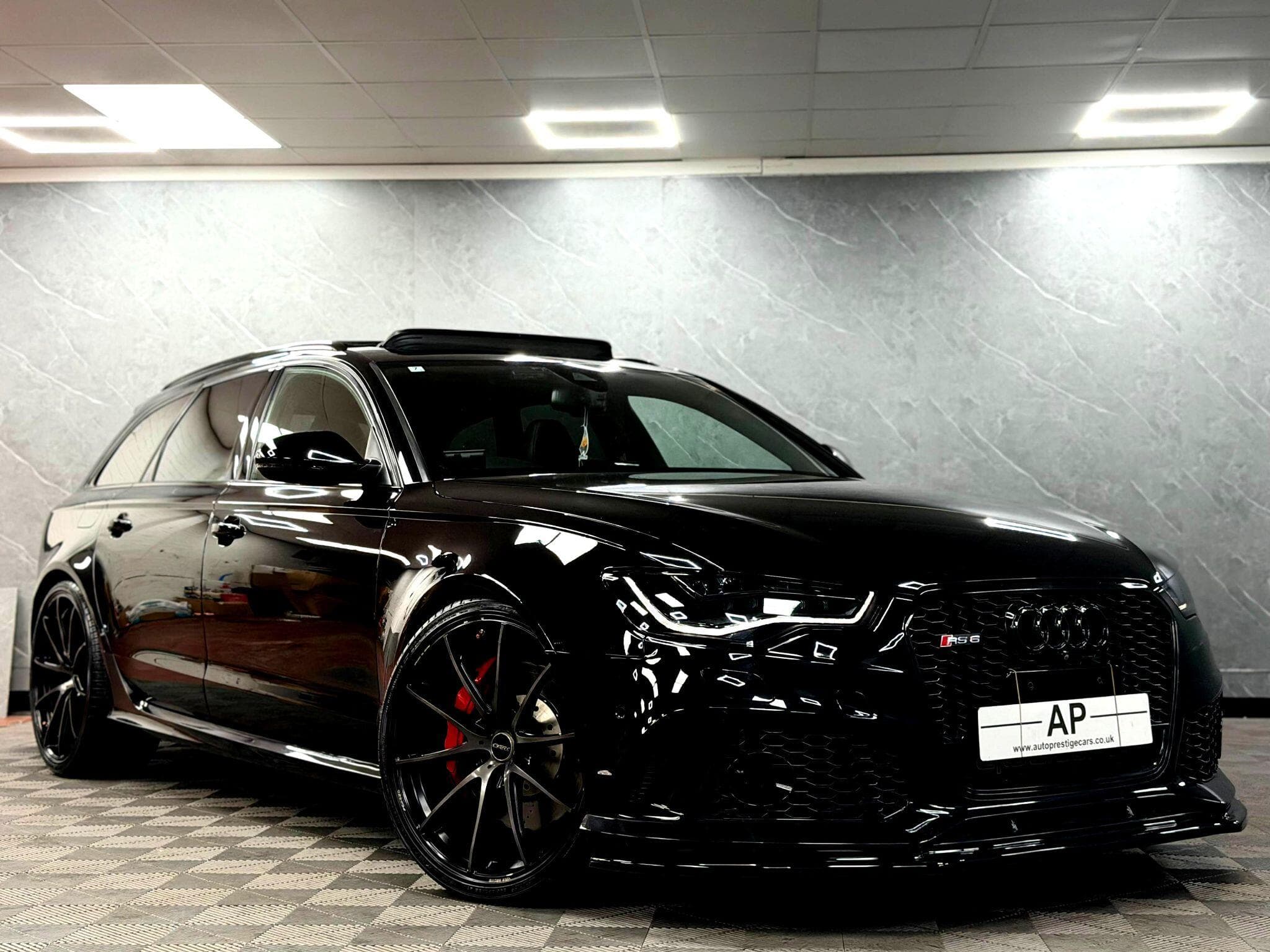 2014 Audi RS6 Avant - Image 2
