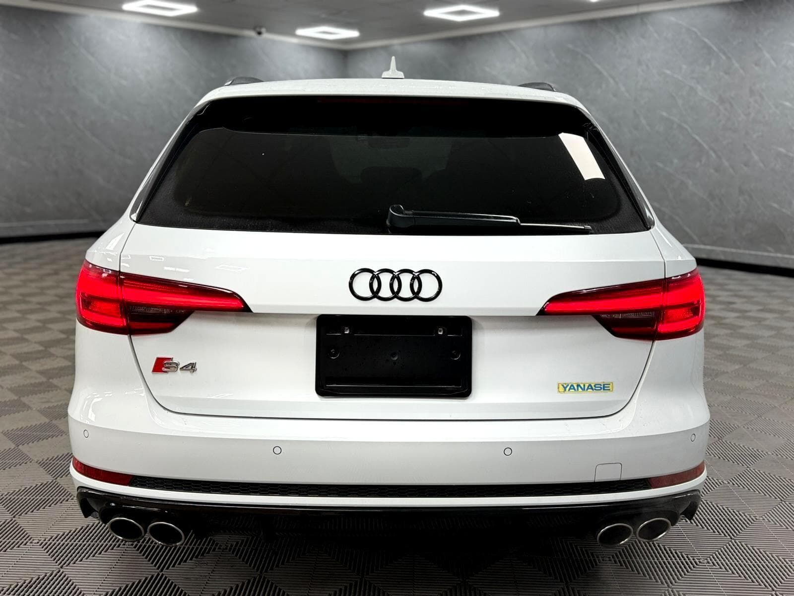 2019 Audi S4 Avant - Thumbnail 4