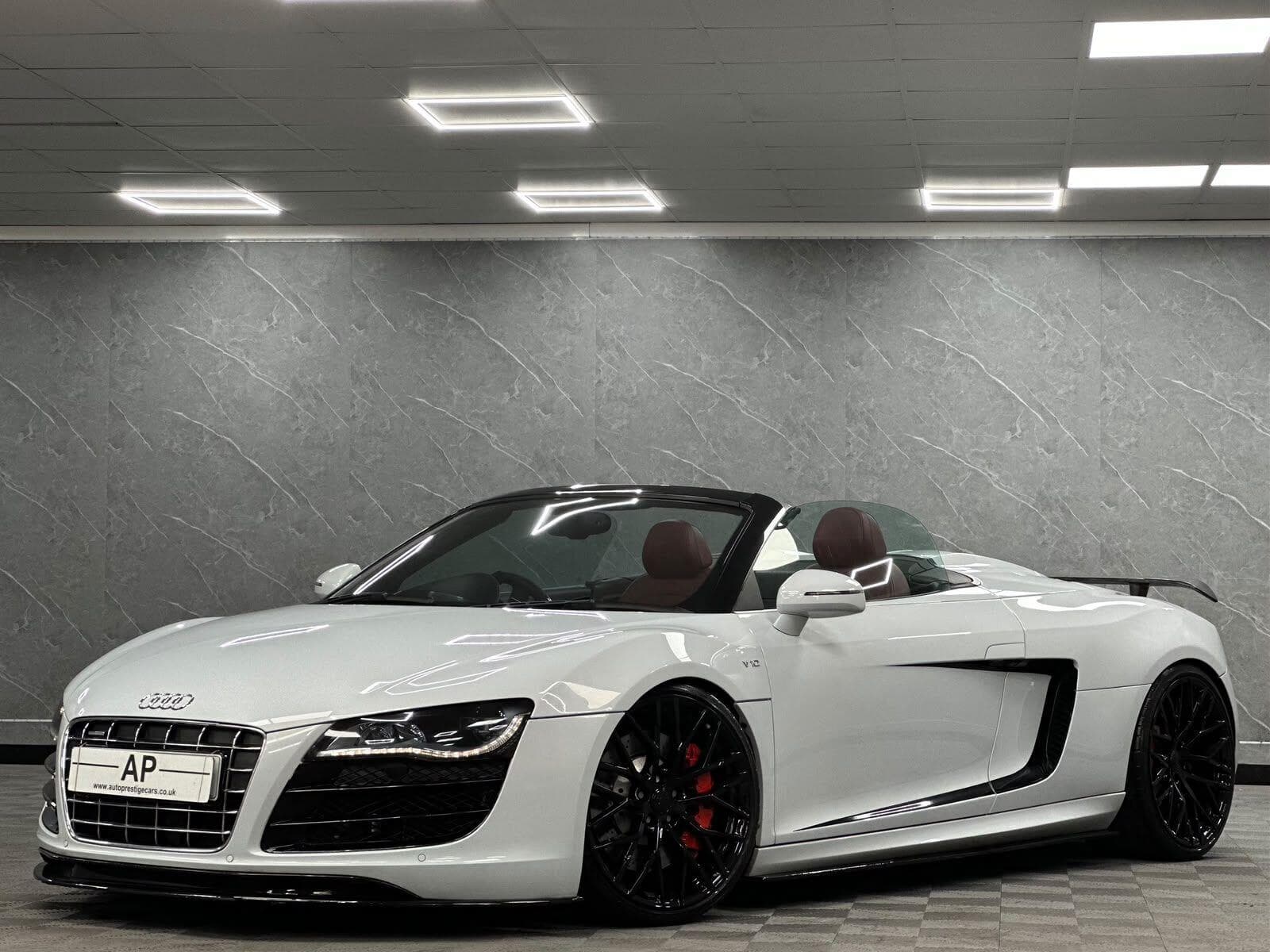 2010 Audi R8 - Thumbnail 53