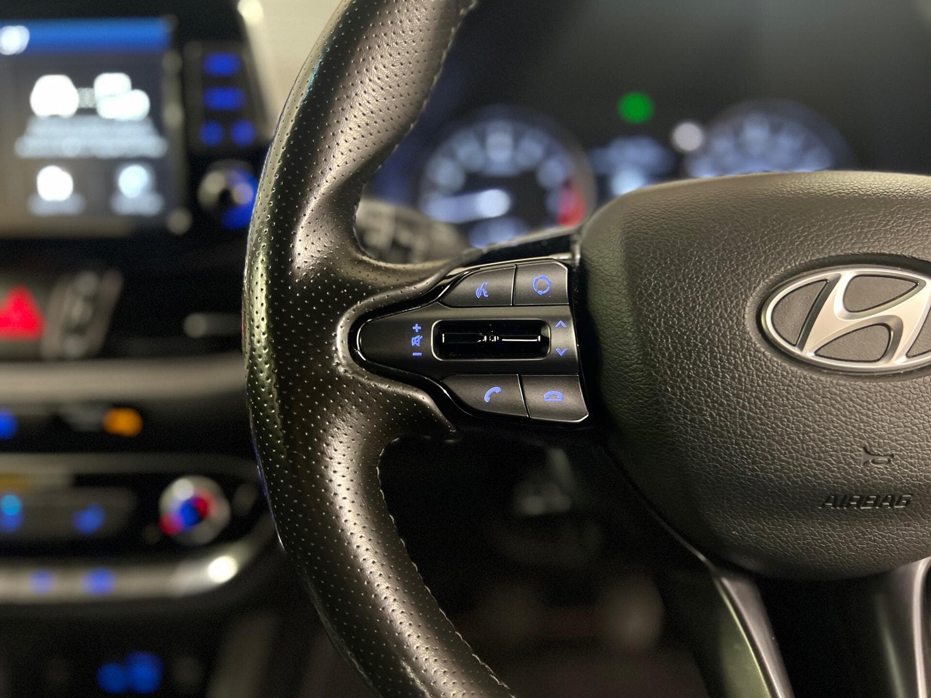 2019 Hyundai i30 - Thumbnail 39