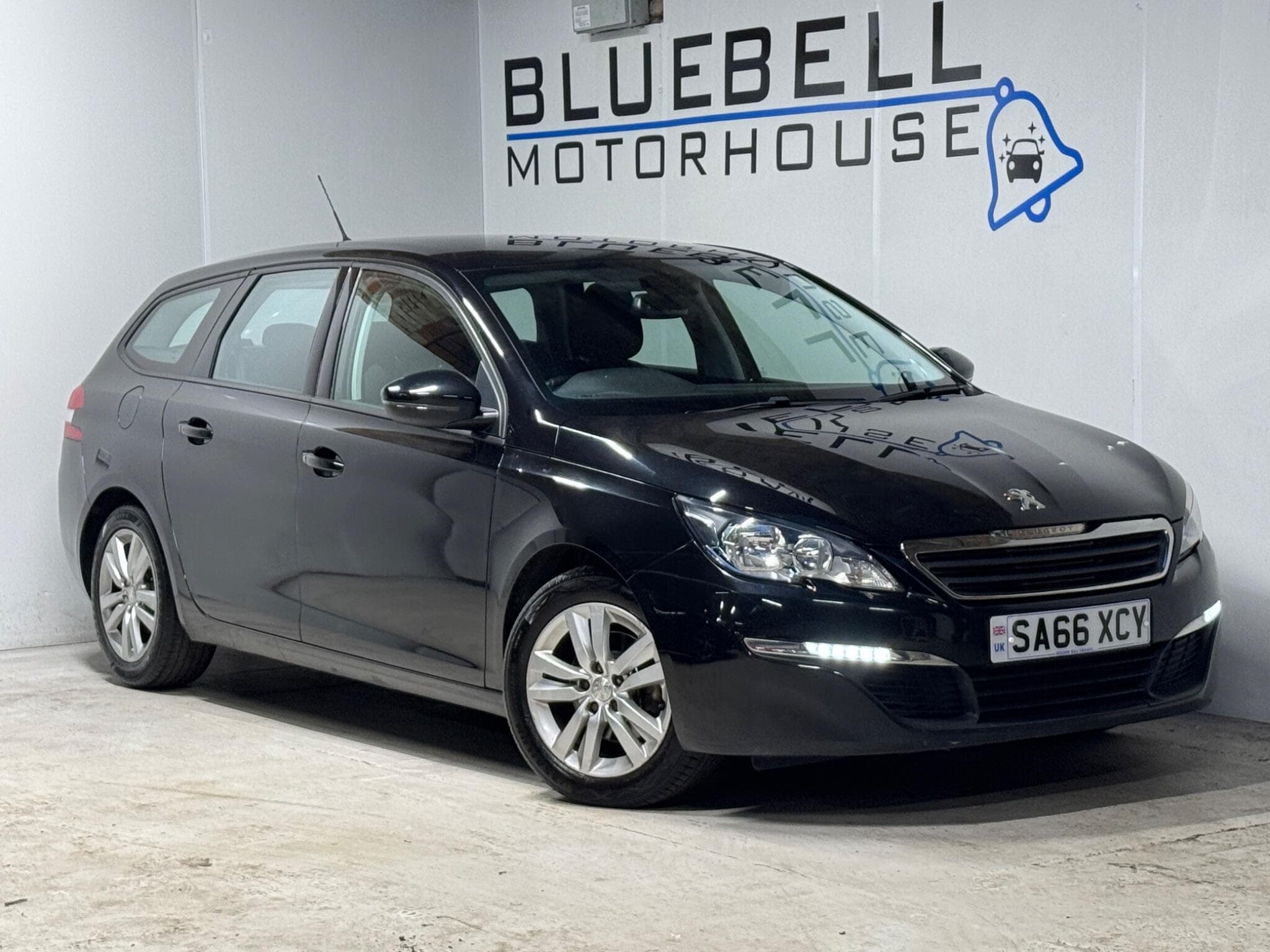 2016 Peugeot 308 SW - Image 1