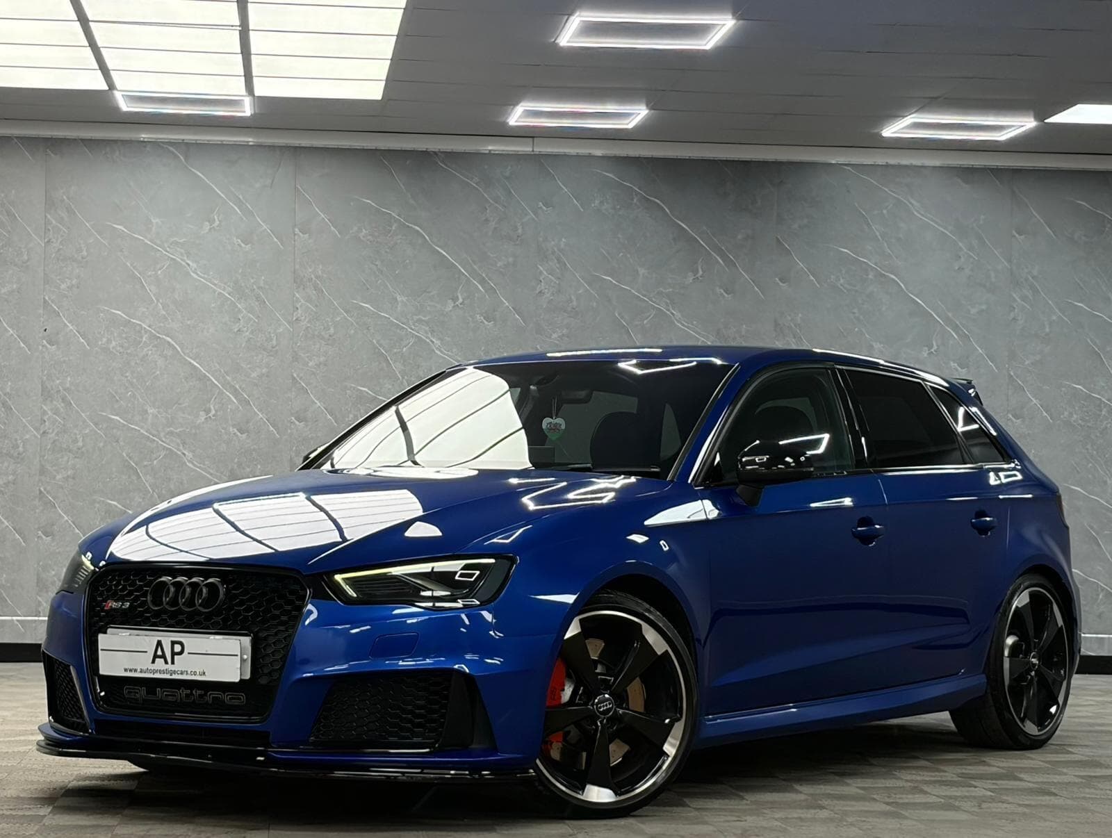 2016 Audi RS3 - Thumbnail 3