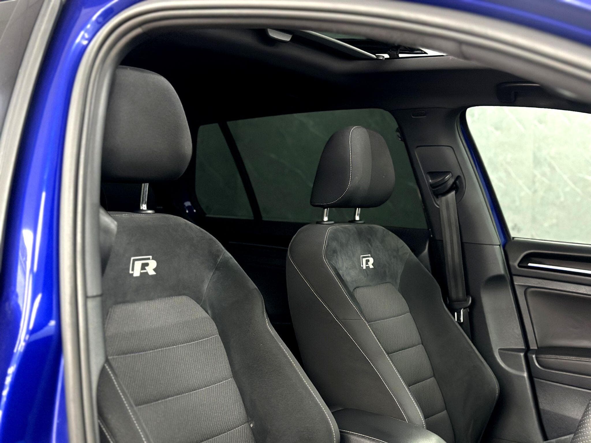 2019 Volkswagen Golf - Thumbnail 36