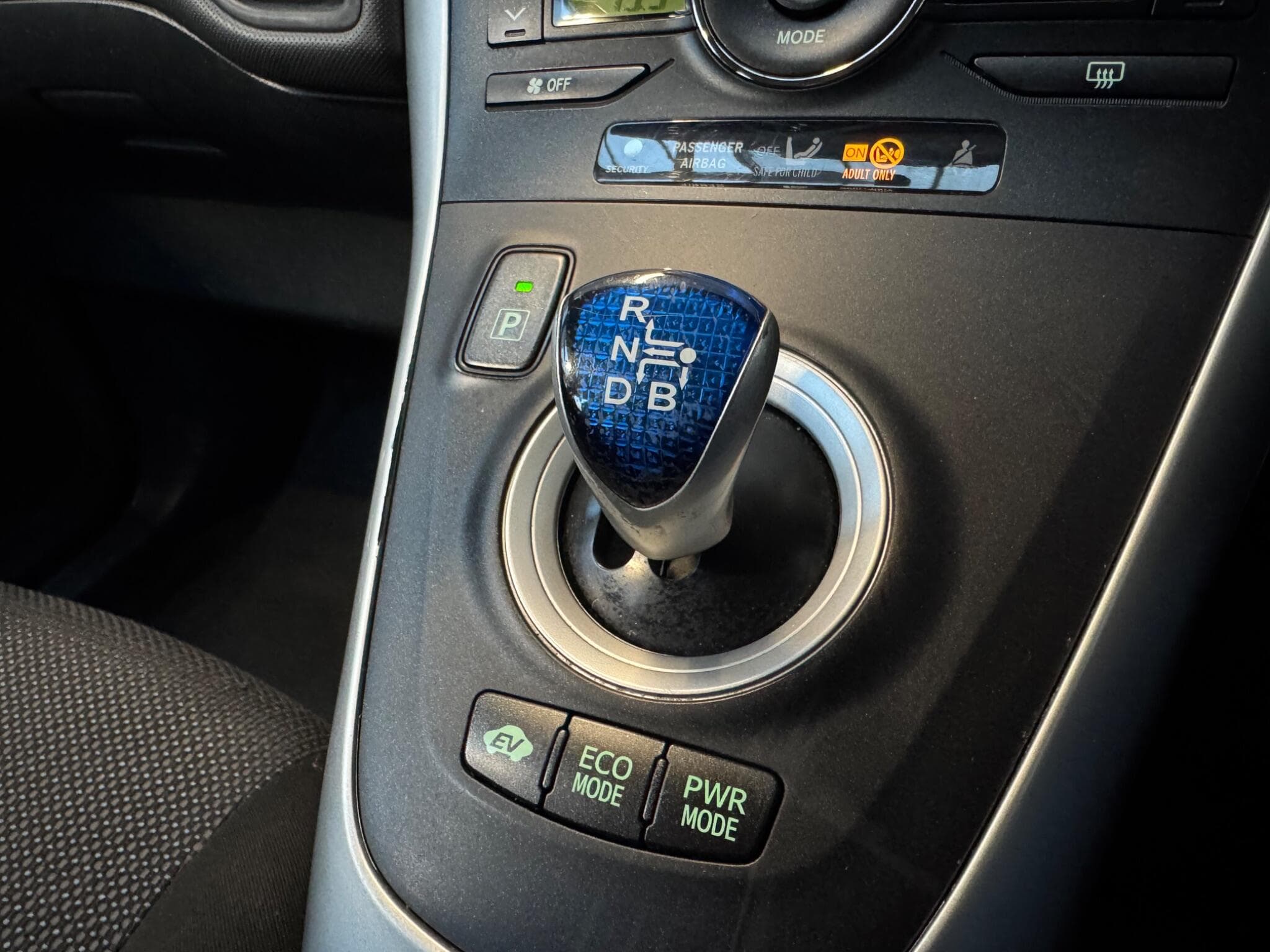 2012 Toyota Auris - Thumbnail 18