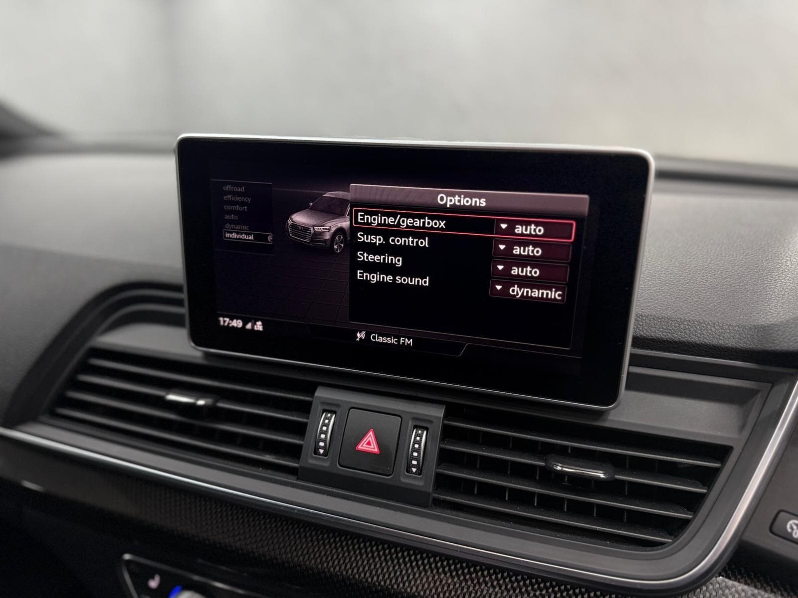 2018 Audi SQ5 - Thumbnail 52