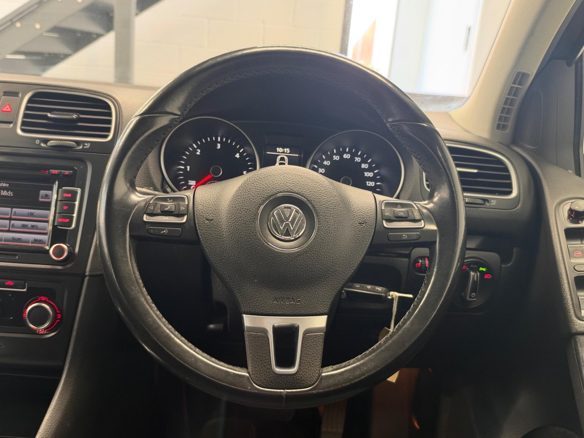 2012 Volkswagen Golf - Thumbnail 34