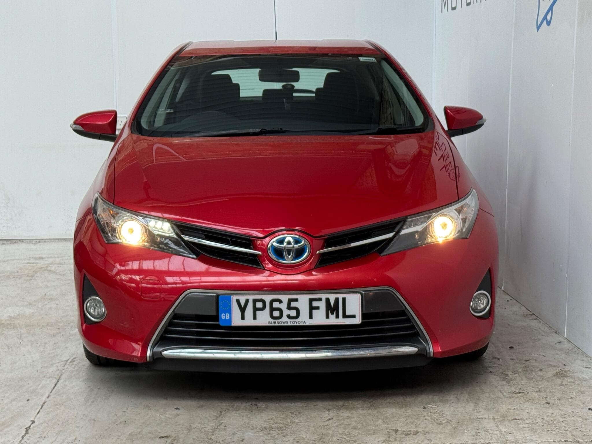 2015 Toyota Auris - Thumbnail 2