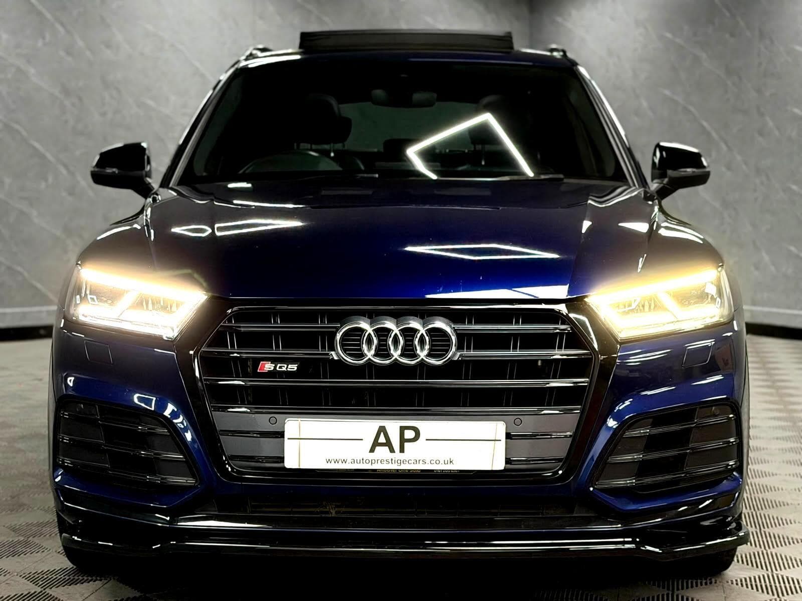 2020 Audi SQ5 - Thumbnail 15