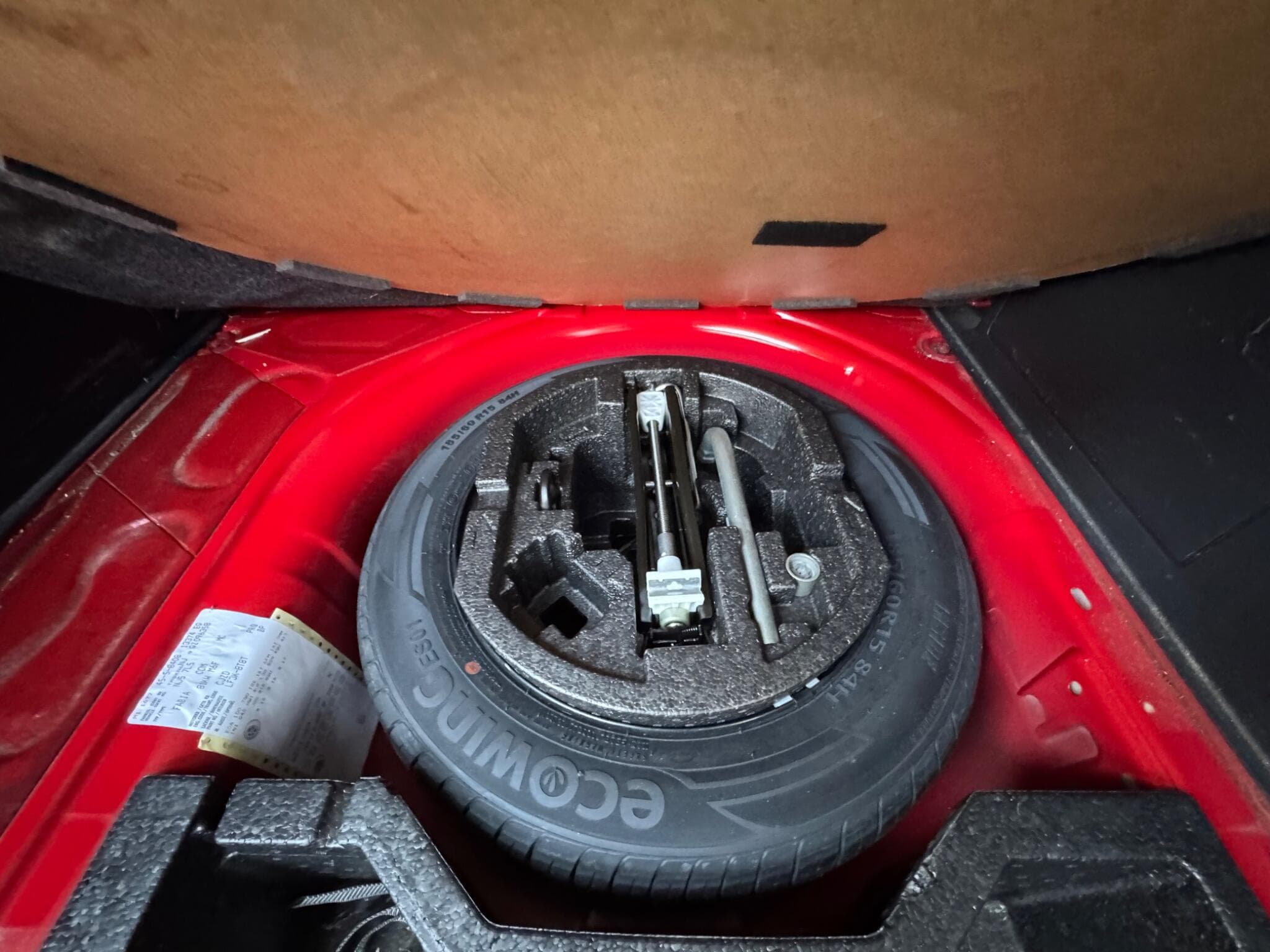 2015 Skoda Fabia - Thumbnail 27